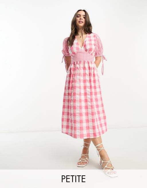 Influence Petite Midi jurk van katoenen poplin met gemengde gingham ruitjes in roze