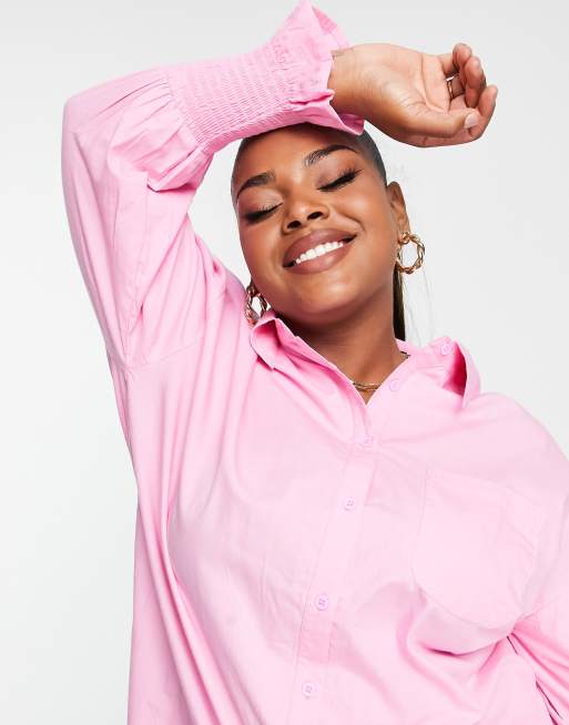 Influence Plus poplin shirt with gathered sleeve in pink, 3 of 4