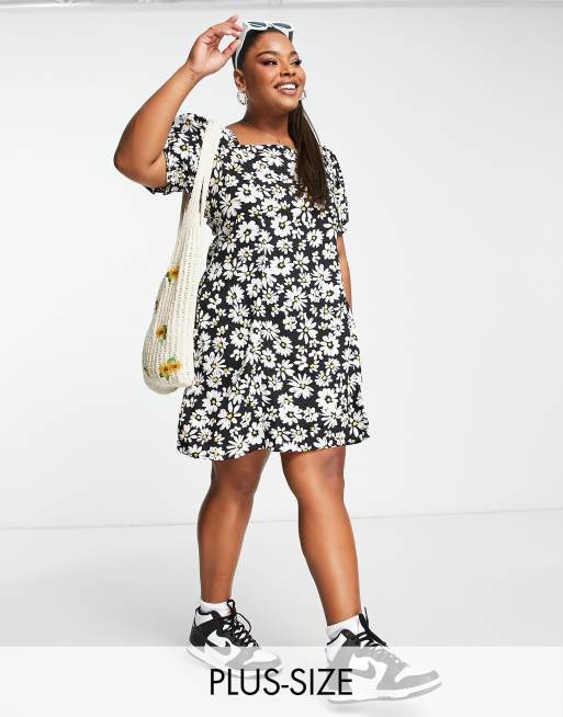 Influence Plus - Robe courte à découpe dans le dos - Imprimé marguerites