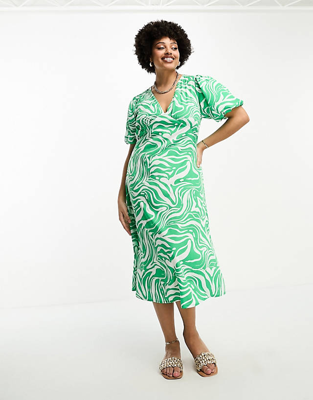 Influence Plus - v neck midi dress in green abstract print