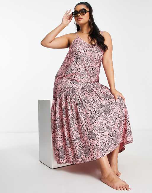 Influence Plus - Vestito lungo da mare rosa con stampa  
