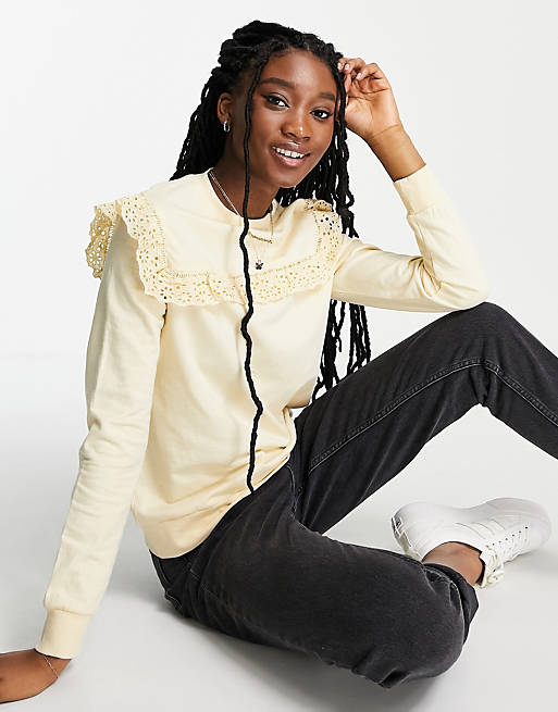 Influence sweater with broderie frills in yellow