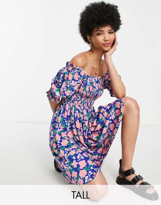 Influence Tall - Gelaagde mini jurk met pofmouwen en multi bloemenprint