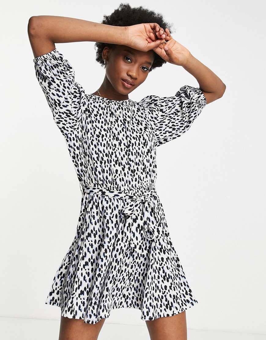 Influence tie waist mini dress in leopard print-Multi