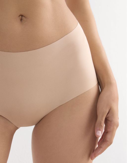 Intimissimi Laser cut french knickers in honey soft beige, 3 of 4