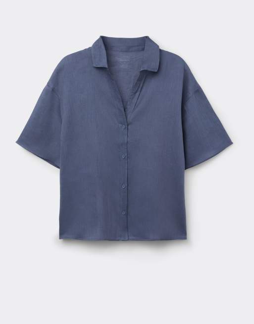 Intimissimi Plain-weave linen short-sleeved shirt in denim blue, 7 of 7