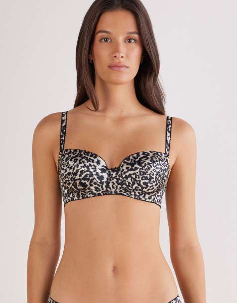 Intimissimi Sofia a moment of glamour in leopard print