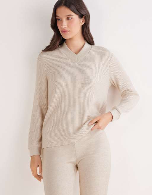 Intimissimi Soft tricot v-neck jumper in warm beige melange