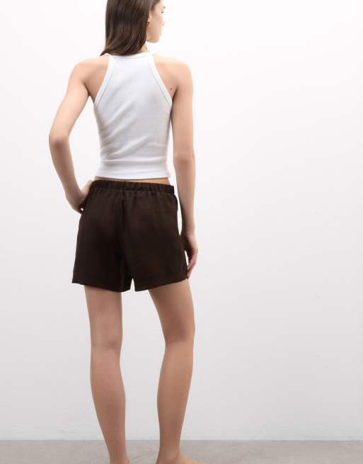 Intimissimi The pure linen plain-weave linen shorts in moka brown, 2 of 4