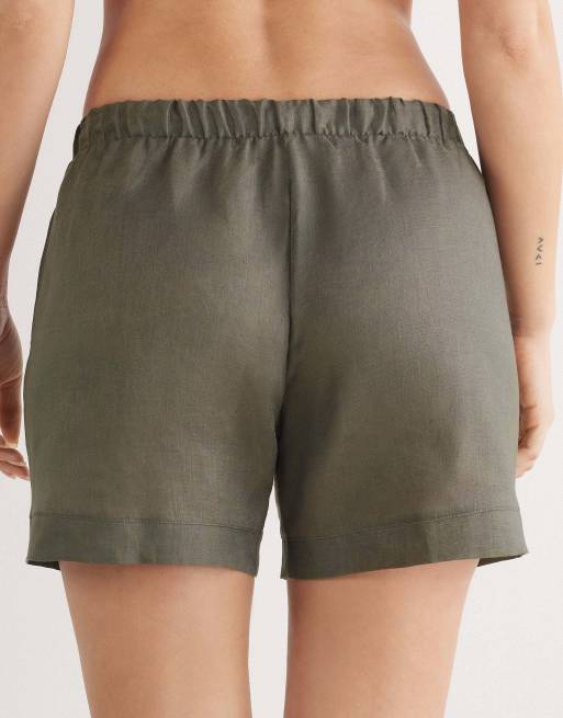 Intimissimi The pure linen plain-weave linen shorts in safari green, 2 of 6