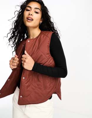 In Wear InWear Jasmine padded gilet in cherry-Brown