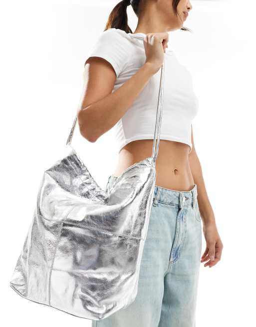 InWear – Karli – Silverfärgad axelväska i läder