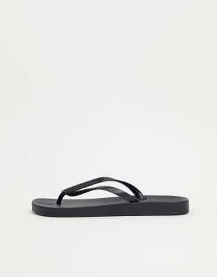 ipanema anatomic flip flops