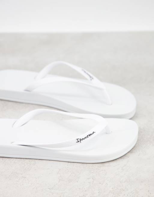 Ipanema white flip flops hot sale