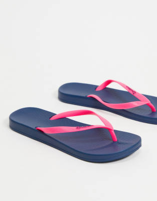 ipanema anatomica flip flops