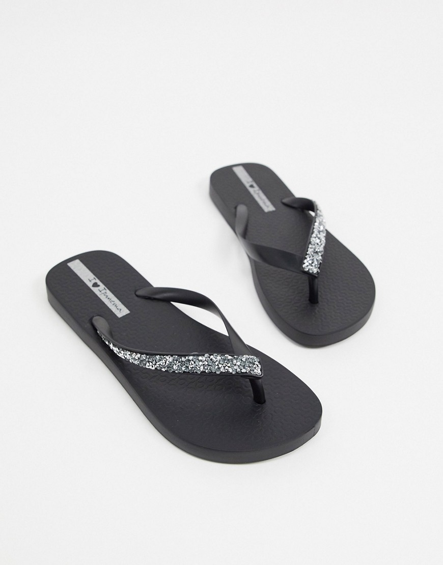 IPANEMA GLAM FLIP FLOPS IN BLACK WITH SILVER EMBELLISHMENT,GLAM SPECIAL CRYSTAL