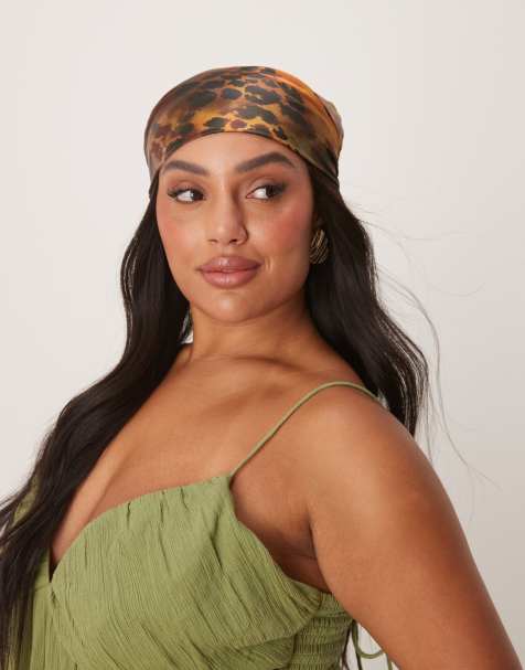 Isabelle Pennington-Edmead satin scarf in tiger shell print - view 1