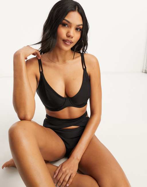 Scoop Neck DD Cup Bikini Top