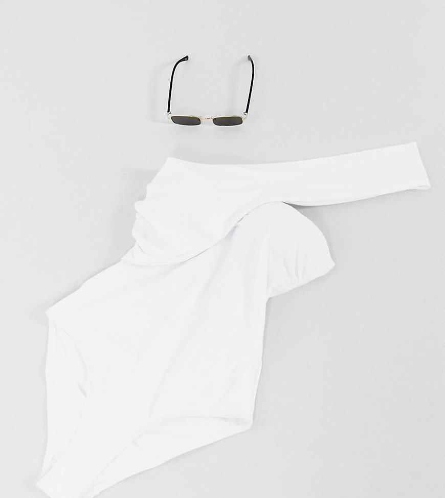 Ivory Rose – Fuller Bust – Weißer Badeanzug mit One-Shoulder-Träger