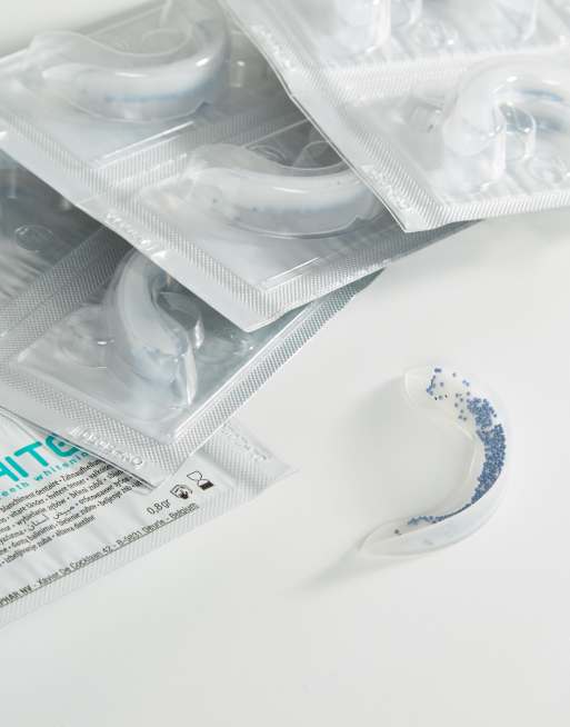 iWhite Instant Dark Stains Teeth Whitening Kit 10 trays, 3 of 4
