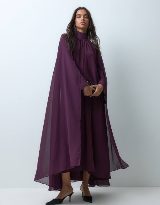 IYAL chiffon hoogsluitende boho kaftan maxi jurk met cape in pruimkleur, 2 van 5