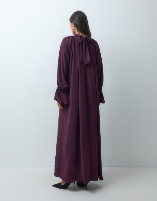 IYAL Chiffon-Maxikleid mit hohem Kragen, Boho und Bindeband-Ärmeldetail in Burgunderrot, 4 von 4