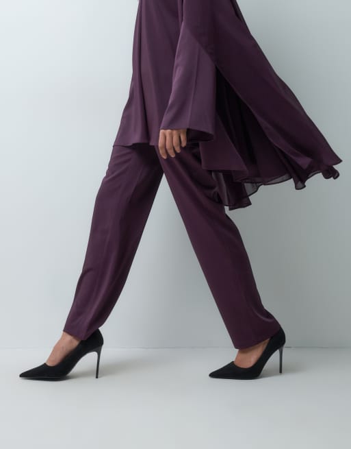 IYAL crepe chiffon slim leg trousers co-ord in plum, 2 of 5