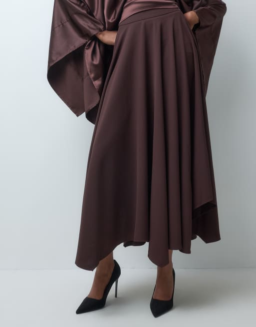 IYAL Crepe-Maxirock mit asymmetrischem Saum als Kombiteil in Schokobraun, 2 von 5