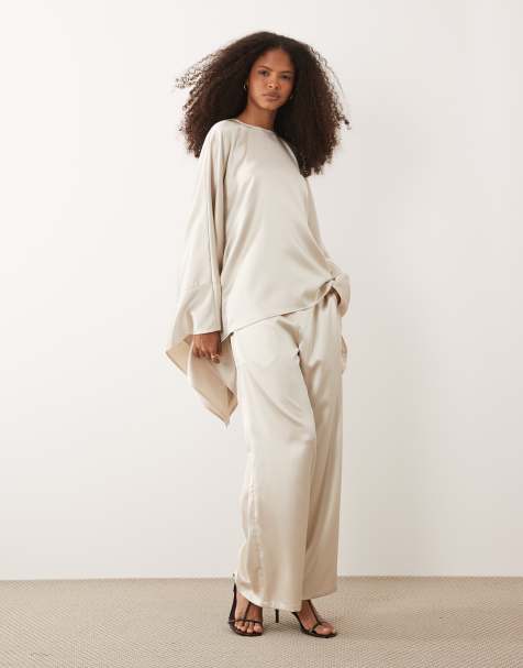 IYAL – Gräddvita byxor i satin med vida ben, del av set - view 1