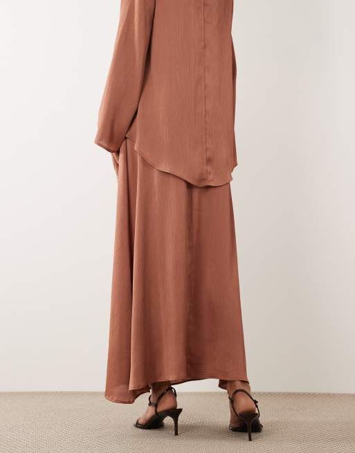IYAL hammered satin midi slip skirt co-ord in rust, 4 of 5