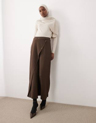 IYAL - Hose in Braun mit Wickelrock-Brown