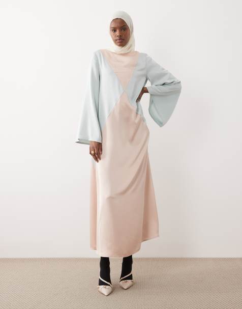 IYAL – Mehrfarbiges, langärmliges Maxikleid mit Fledermausärmeln und farblich abgesetzten Einsätzen - view 1