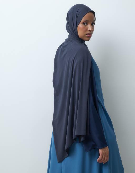 IYAL mjuk jersey-huvudscarf med bambuinnehåll i marinblått, 3 av 7