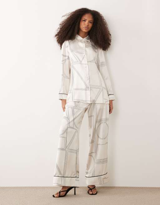 IYAL contrast piping pajama top and pants set in cream geo print, 3 of 3