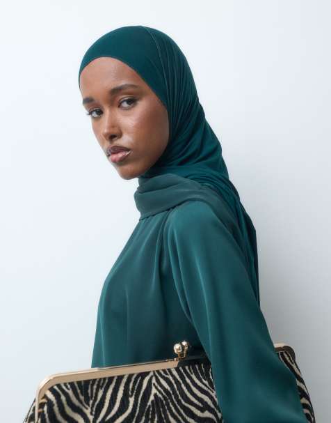 IYAL super soft bamboo rich jersey headscarf in forest green - view 1