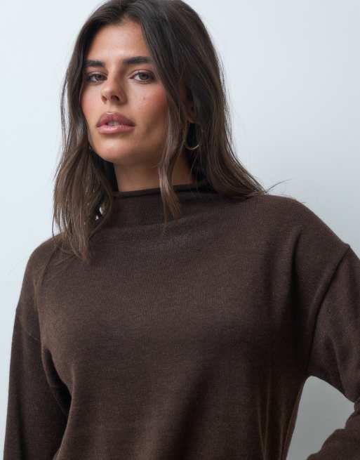 IYAL super soft knitted high neck oversized sweater set in chocolate, 3 of 4