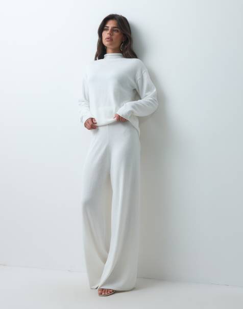 IYAL superweiche Strickhose mit weitem Bein als Kombiteil in Cremeweiß - view 1