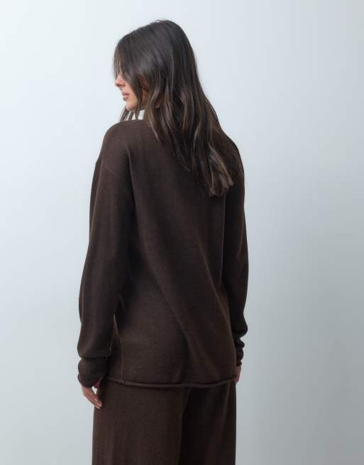 IYAL superzachte gebreide oversized trui met hoge hals als co-ord in donkerbruin, 2 van 4