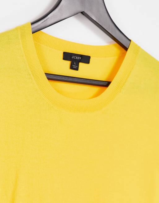 Yellow store shell top