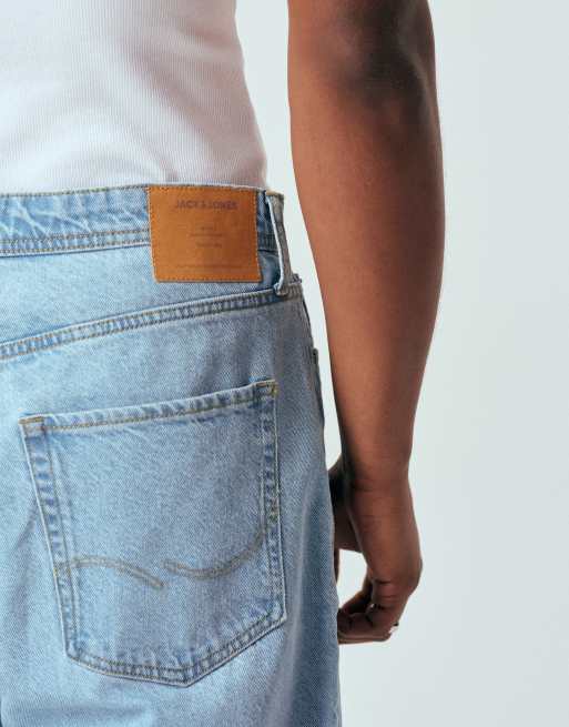 Jack & Jone Alex baggy denim shorts in light blue, 3 of 5