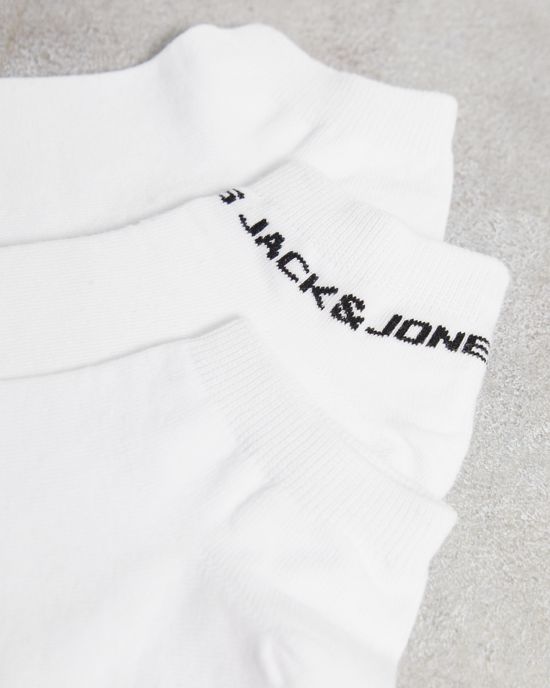 https://images.asos-media.com/products/jack-jones-5-pack-different-style-crew-socks-in-white/23818975-2?$n_550w$&wid=550&fit=constrain