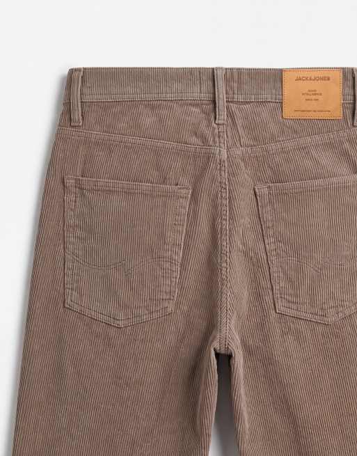 Jack & Jones Alex baggy cord trousers in brown, 8 of 9