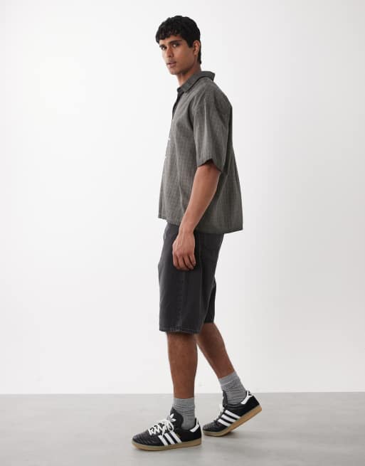 Jack & Jones – Alex – Weite Jeans-Shorts in Schwarz, 2 von 5
