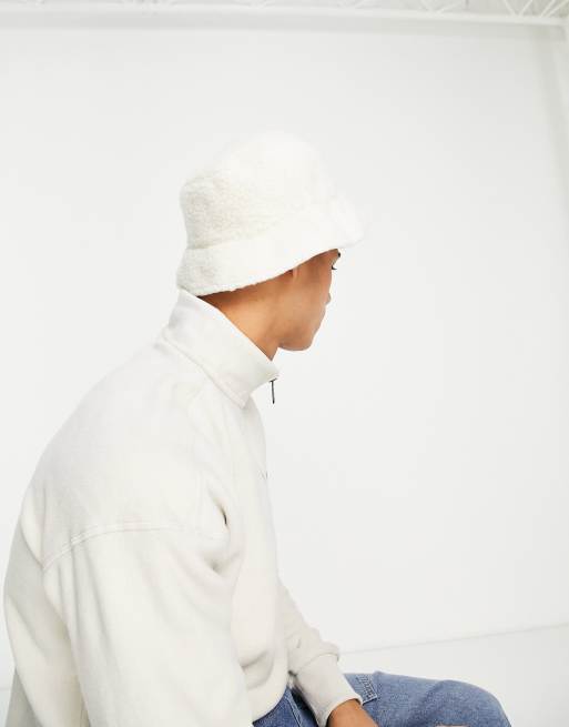 Jack & Jones – Anglerhut zum Wenden aus Teddyfell in Hellbeige mit Etikettlogo, 3 von 4