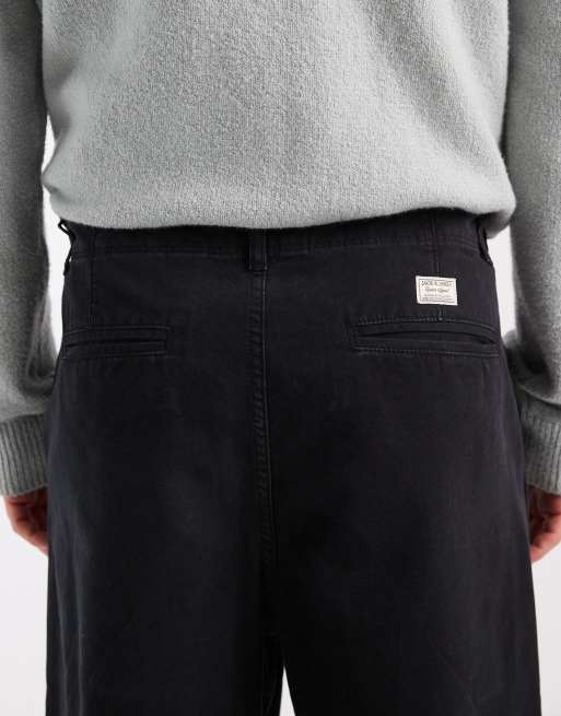 Jack & Jones barrel fit chino pants in black, 4 of 5