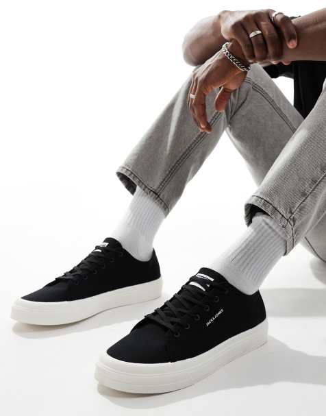 Jack & Jones - Bayswater - Sorte lærredssko - view 1