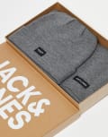 [Jack & Jones] Jack & Jones beanie and scarf gift set in charcoal-Grey One Size Grey Melange