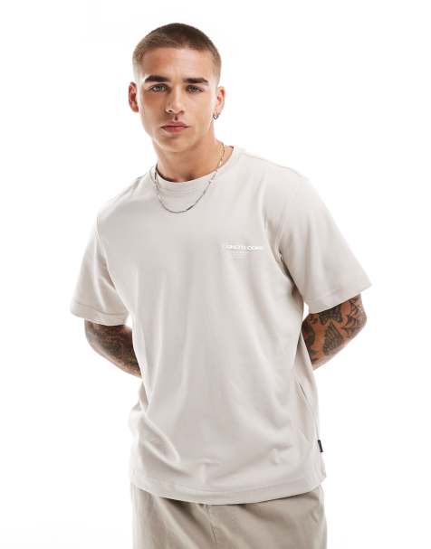 Jack & Jones – Beżowy T-shirt oversize z nadrukiem na piersi - view 1