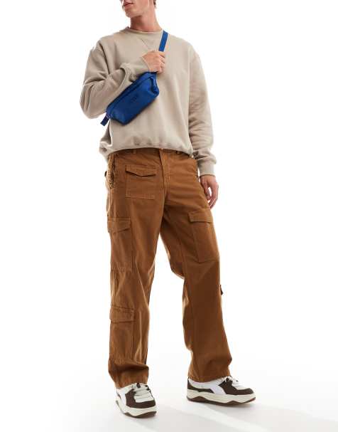 Jack & Jones – Bruna cargobyxor i ledig passform med flera fickor - view 1