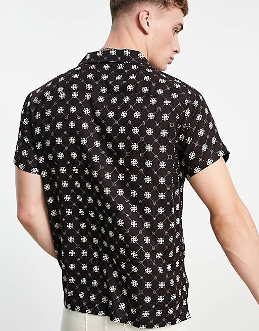 Camicia oversize a maniche corte nera con stampa geometrica Asos Uomo Abbigliamento Camicie Camicie a maniche corte 